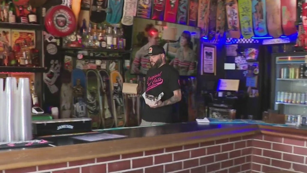 Fort Lauderdale proposes earlier closing times for downtown bars, facing pushback from business owners — CBS Miami, Pasadena Dining news