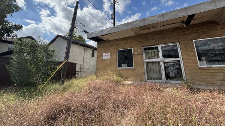 Houston considers rule to keep new gas stations away from homes and apartments — KHOU 11 (Houston), Pasadena Government news